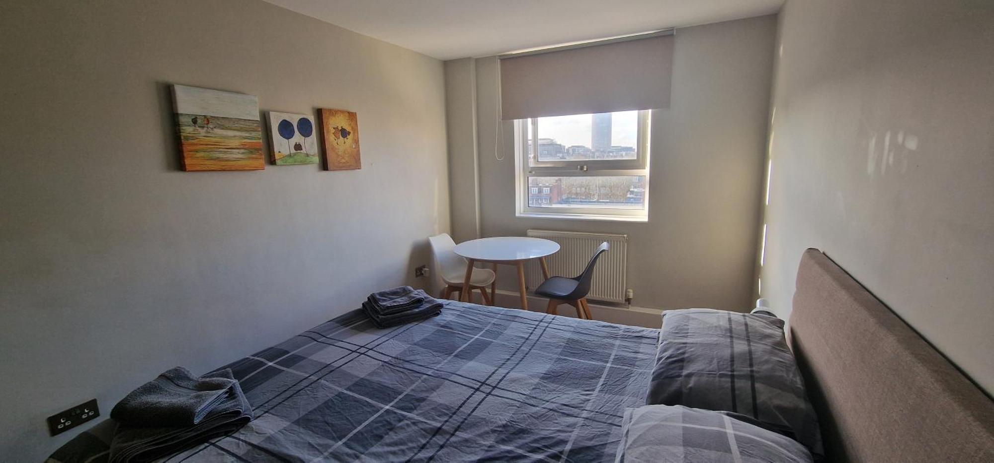 Beautiful 3-Bedroom Flat With Stunning Views Londra Exterior foto